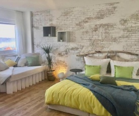 Liebevoll renoviertes Apartment mit Panoramablick