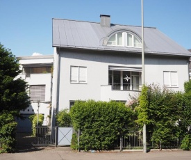 Stadthaus Seeblick E75