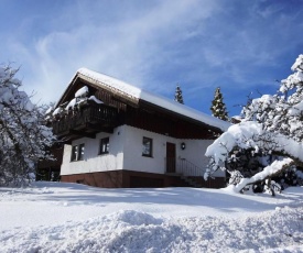 Cozy Cottage in Black Forest near Ski Area