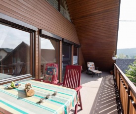 Welcoming flat with a large covered balcony at the edge of the eastern part of the Black Forest