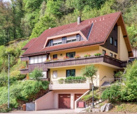 Scenic Apartment in Bad Rippoldsau with Balcony & Parking